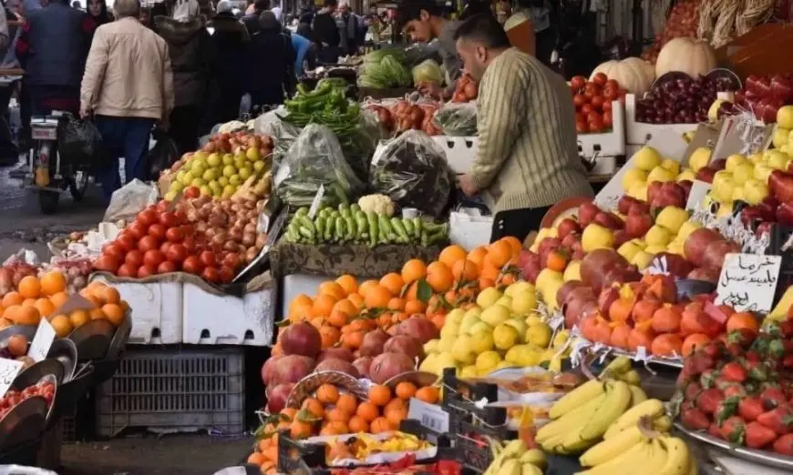 خبيران اقتصاديان: قرارات الإصلاح المالي الأخيرة أحدثت ارتدادة تضخمية للأعلى