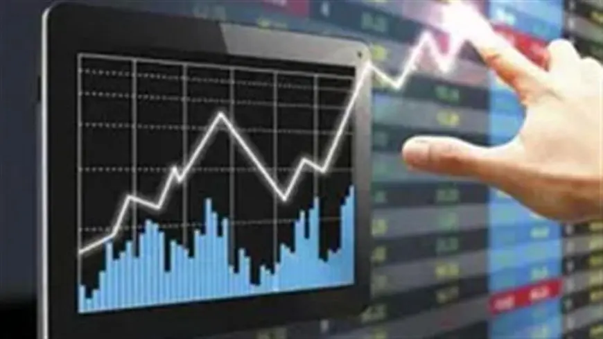 أداء القطاع الخاص بمصر يعود للانكماش في سبتمبر بفعل ضغوط الأسعار المتزايدة