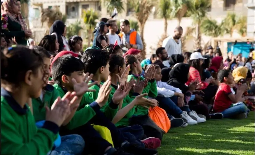 مهرجان دي-كاف يتضامن مع مبادرة الفن للجميع ويقدم 10 تذاكر مجانية يوميا لحضور عروضه