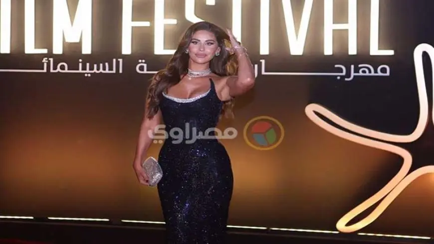 مي سليم بإطلالة جريئة في افتتاح مهرجان الجونة