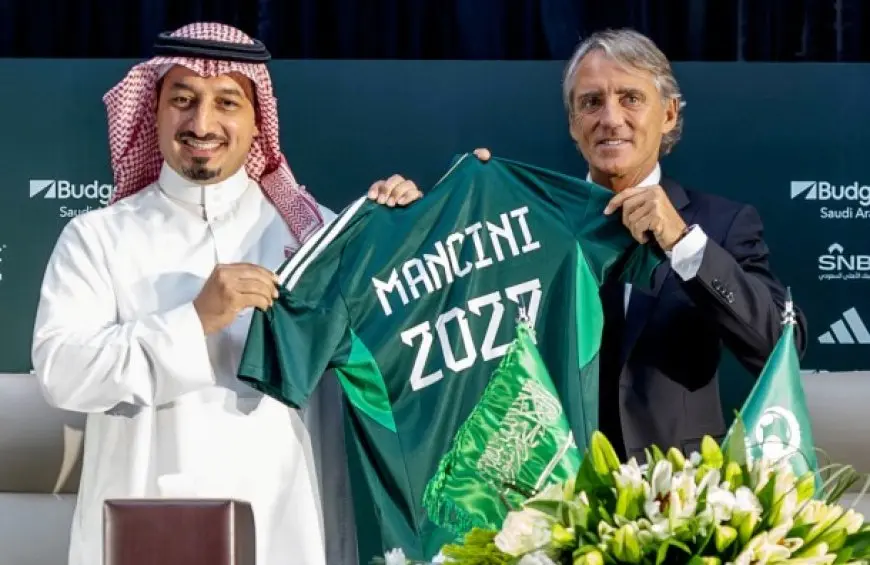 مانشيني يخرج عن صمته بعد إقالته من تدريب المنتخب السعودي