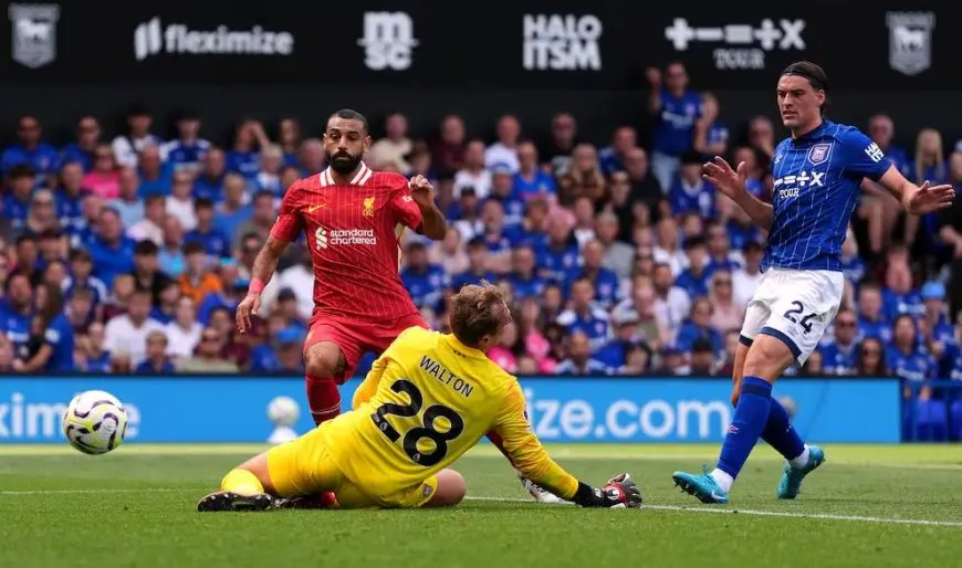 بينهم محمد صلاح.. آلان شيرار يختار أفضل تشكيل في بريميرليج هذا الموسم