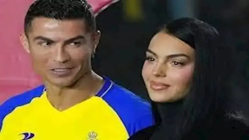 “شكلهم زعلانين”.. آخر ظهور لكريستيانو وجورجينا في مدرجات النصر