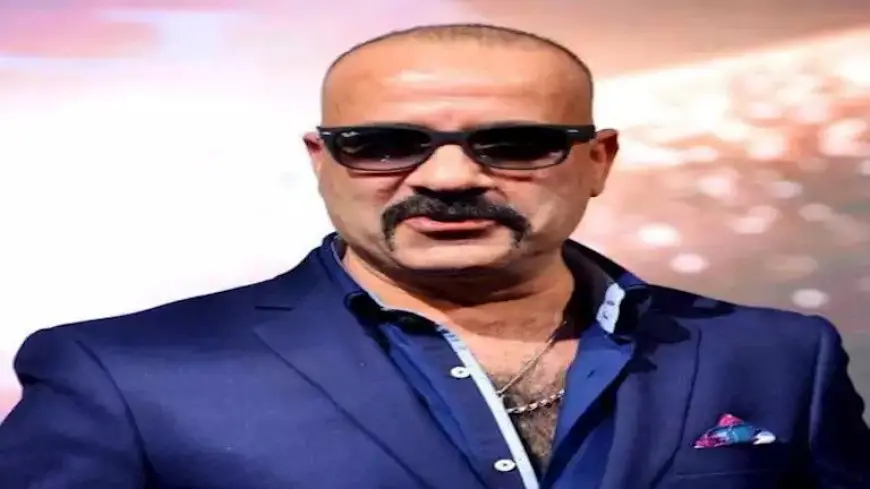 مخرج يهاجم محمد سعد.. ومؤلف “الدشاش” يوضح ما حدث