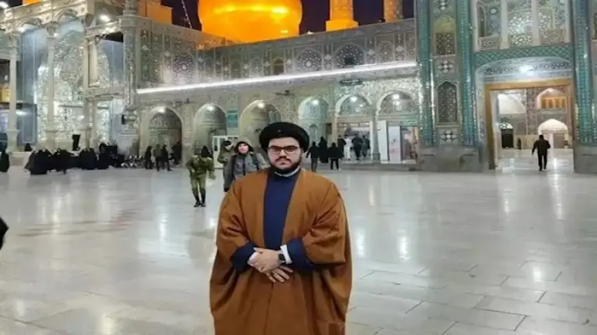 نجل حسن نصر الله يظهر في إيران مرتديا عمامة والده السوداء