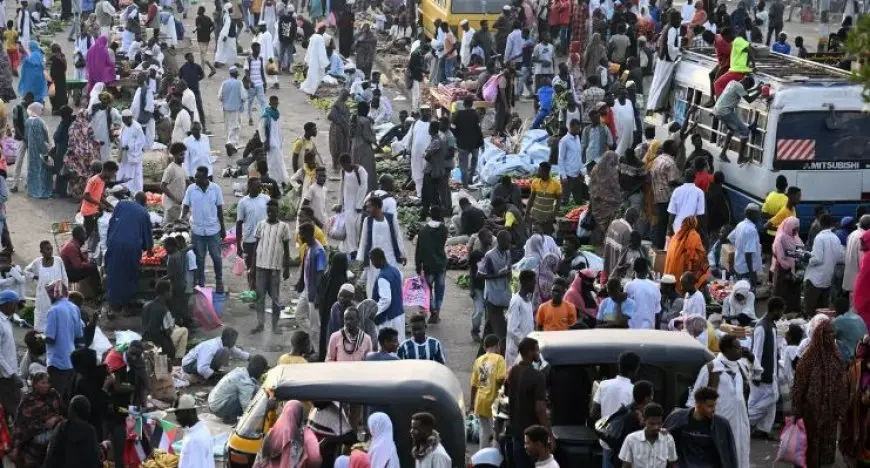 احتجاجات وارتباك في السودان بسبب صعوبات في تبديل العملات القديمة