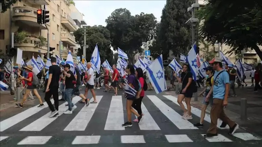 “لا يهمنا الأطفال”.. صحفي يسأل إسرائيليين عن عدد الفلسطينيين الذين قُتلوا في غزة (فيديو)