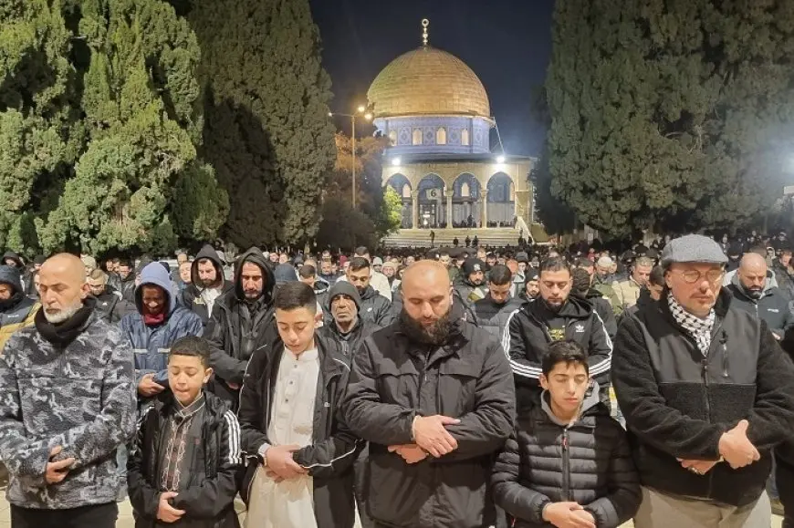 أول أيام رمضان.. 70 ألفا يؤدون صلاتي العشاء والتراويح في رحاب المسجد الأقصى